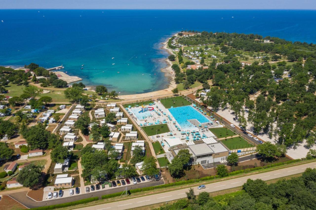 Mobile Homes Premium Relax Park Umag By Camp4You Karigador Kültér fotó